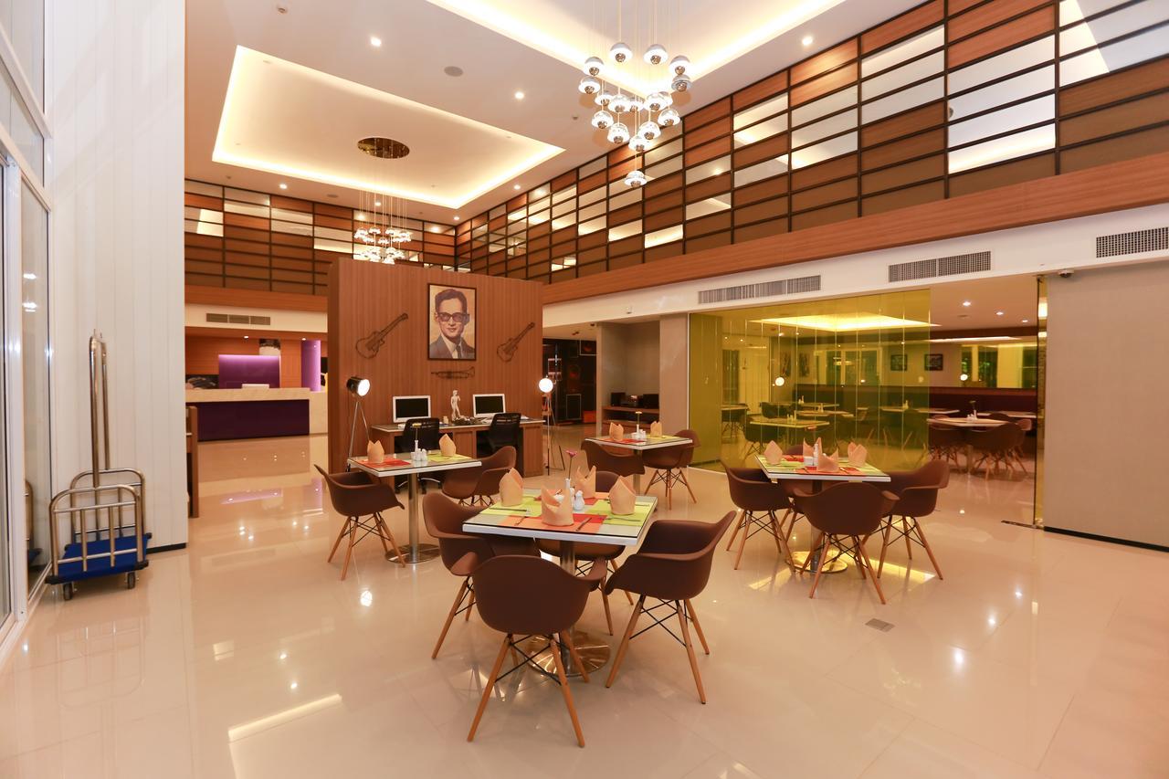 The Whisper Hotel Pattaya Eksteriør bilde