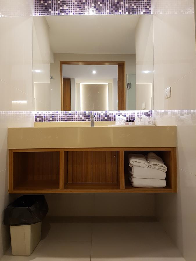 The Whisper Hotel Pattaya Eksteriør bilde